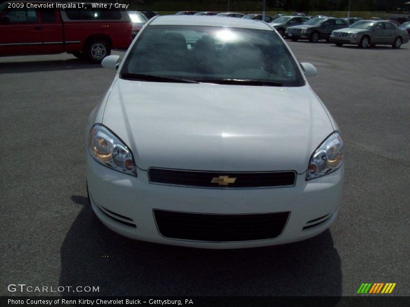 White / Gray 2009 Chevrolet Impala LT