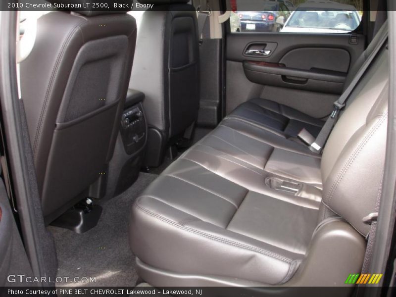 Black / Ebony 2010 Chevrolet Suburban LT 2500