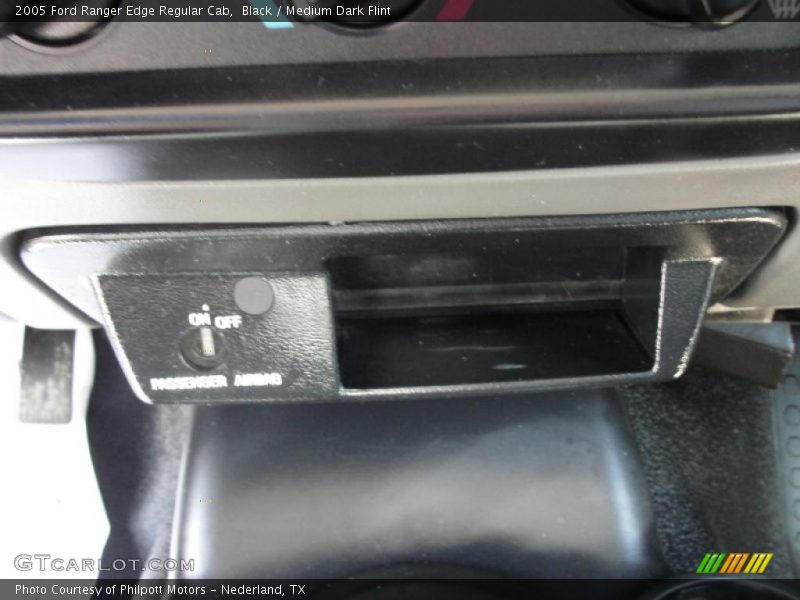 Black / Medium Dark Flint 2005 Ford Ranger Edge Regular Cab