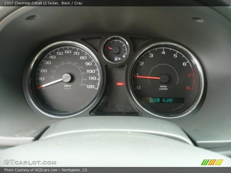 Black / Gray 2007 Chevrolet Cobalt LS Sedan