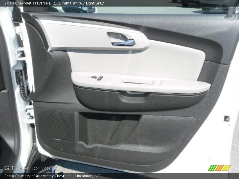 Summit White / Light Gray 2010 Chevrolet Traverse LTZ