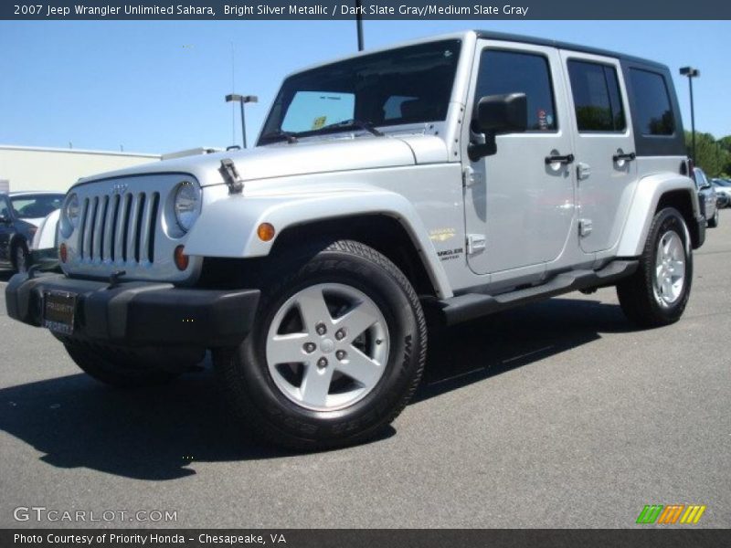 Bright Silver Metallic / Dark Slate Gray/Medium Slate Gray 2007 Jeep Wrangler Unlimited Sahara