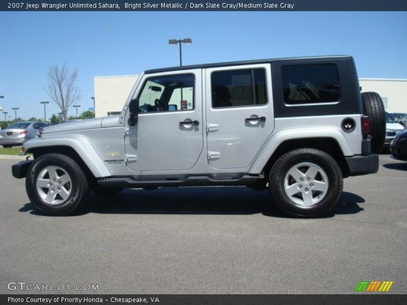 Bright Silver Metallic / Dark Slate Gray/Medium Slate Gray 2007 Jeep Wrangler Unlimited Sahara