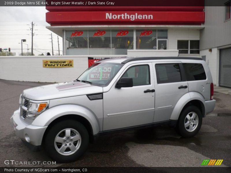 Bright Silver Metallic / Dark Slate Gray 2009 Dodge Nitro SE 4x4