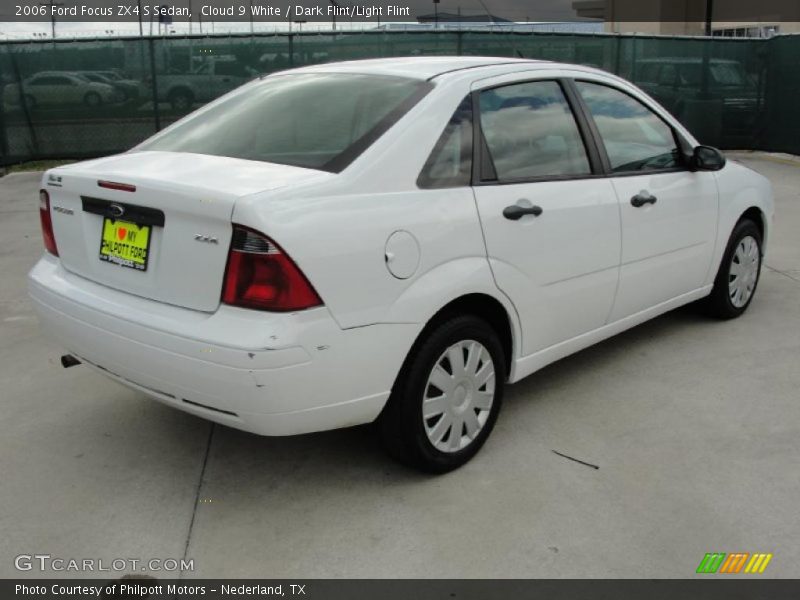 Cloud 9 White / Dark Flint/Light Flint 2006 Ford Focus ZX4 S Sedan