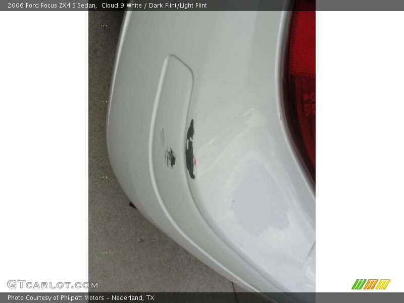 Cloud 9 White / Dark Flint/Light Flint 2006 Ford Focus ZX4 S Sedan