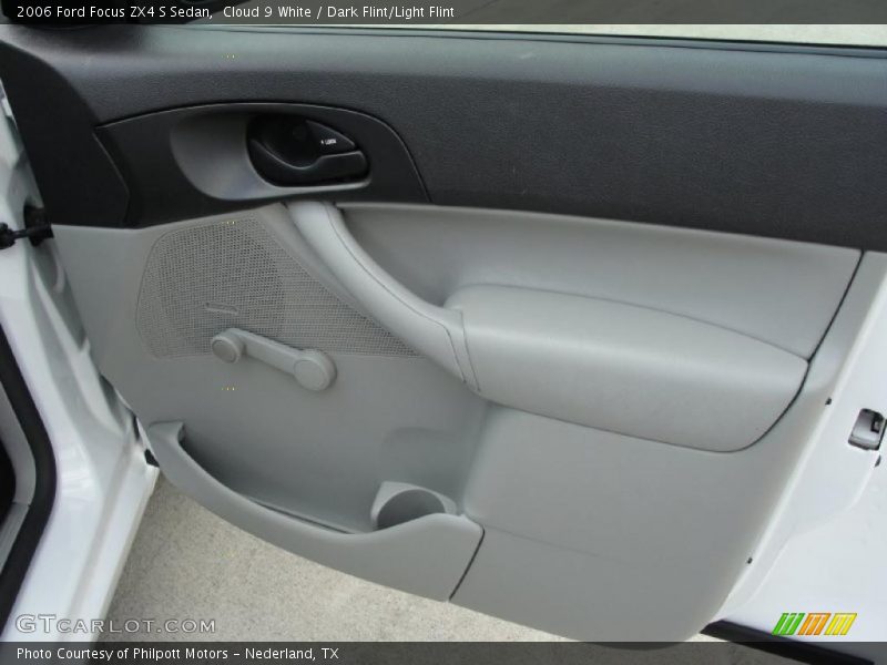 Cloud 9 White / Dark Flint/Light Flint 2006 Ford Focus ZX4 S Sedan