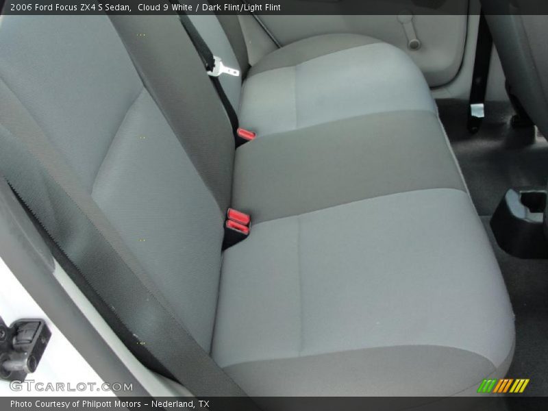 Cloud 9 White / Dark Flint/Light Flint 2006 Ford Focus ZX4 S Sedan