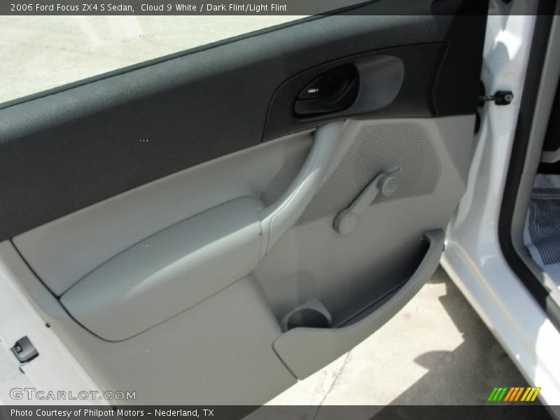 Cloud 9 White / Dark Flint/Light Flint 2006 Ford Focus ZX4 S Sedan