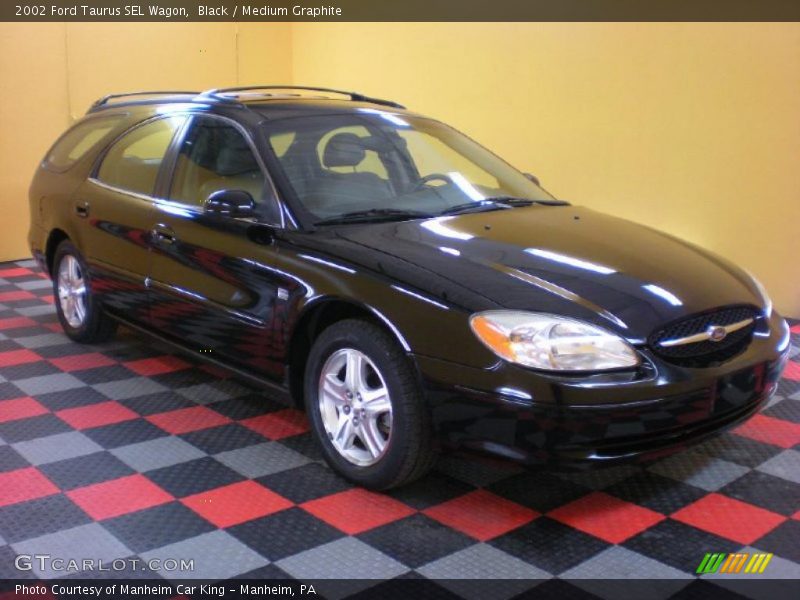 Black / Medium Graphite 2002 Ford Taurus SEL Wagon