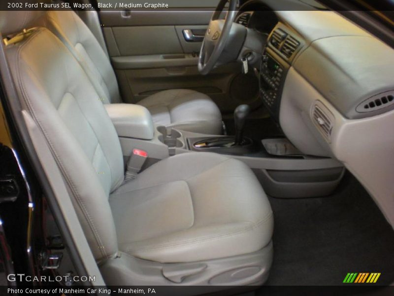 Black / Medium Graphite 2002 Ford Taurus SEL Wagon