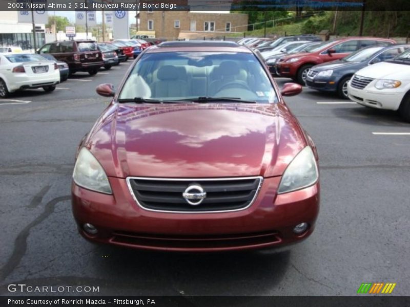 Nouveau Ruby / Blond Beige 2002 Nissan Altima 2.5 SL