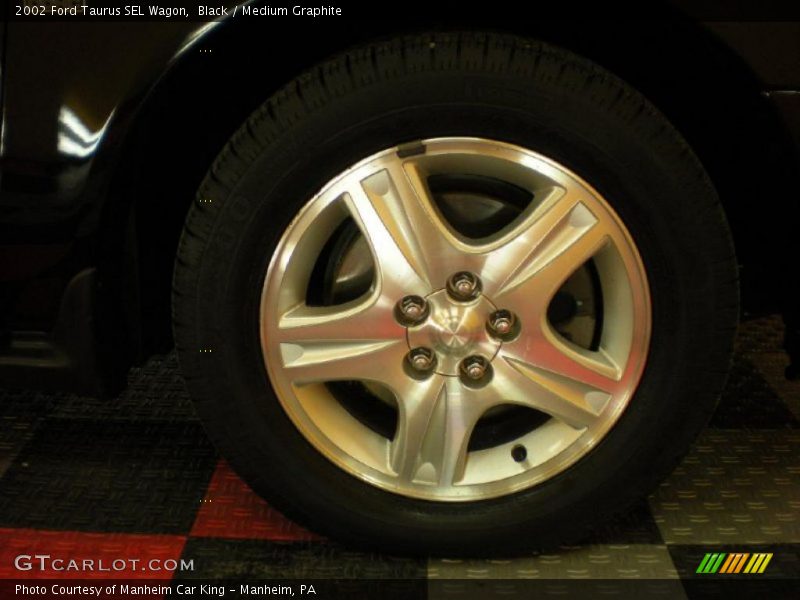 Black / Medium Graphite 2002 Ford Taurus SEL Wagon