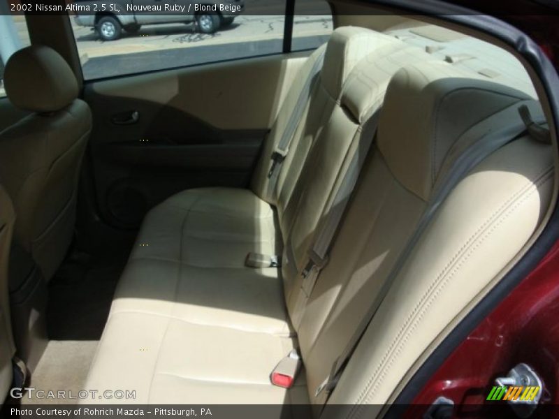 Nouveau Ruby / Blond Beige 2002 Nissan Altima 2.5 SL