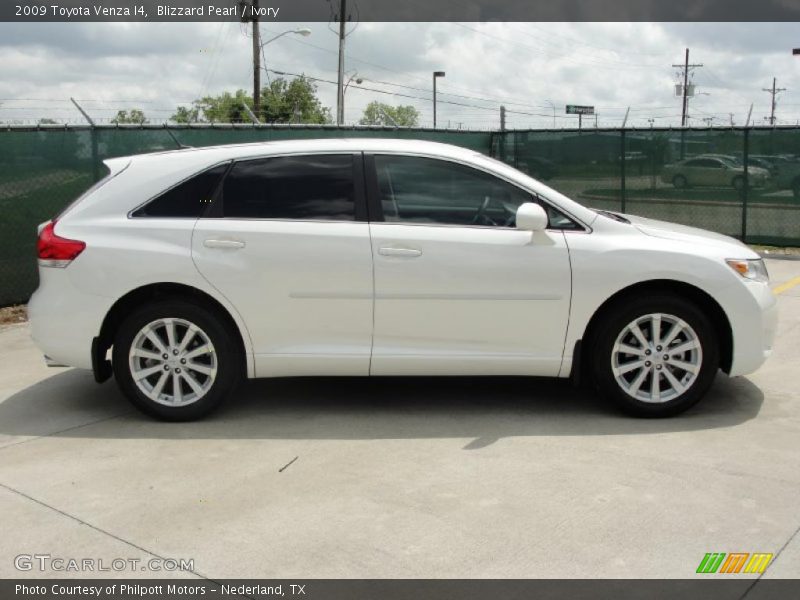Blizzard Pearl / Ivory 2009 Toyota Venza I4