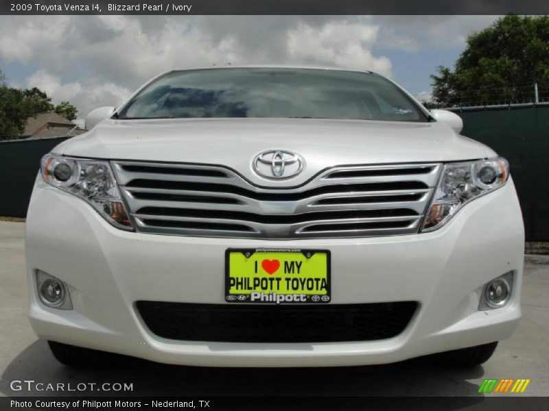 Blizzard Pearl / Ivory 2009 Toyota Venza I4