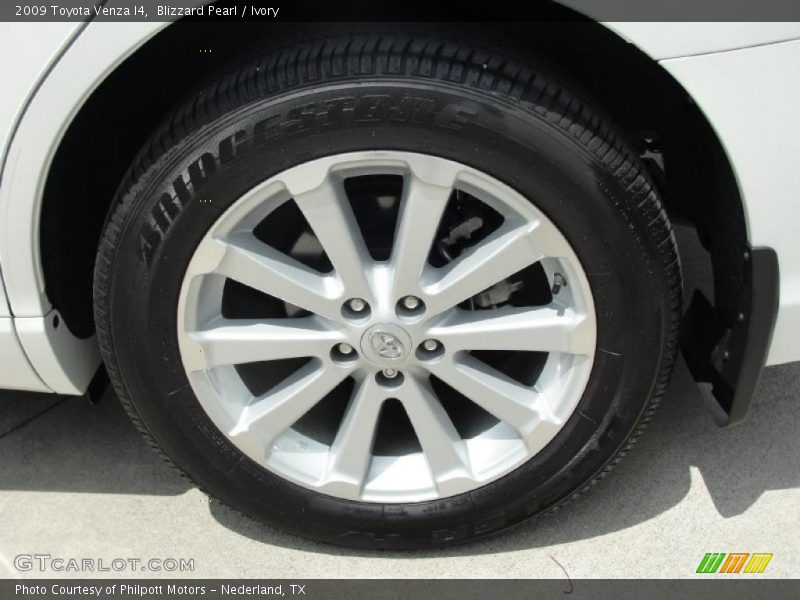 Blizzard Pearl / Ivory 2009 Toyota Venza I4