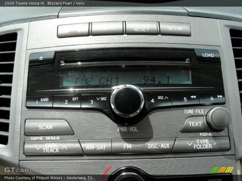 Blizzard Pearl / Ivory 2009 Toyota Venza I4