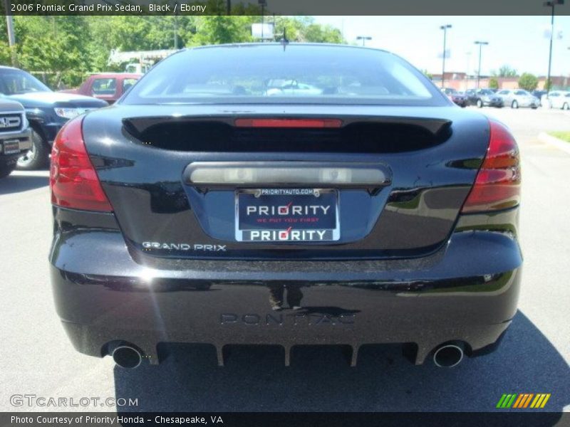 Black / Ebony 2006 Pontiac Grand Prix Sedan
