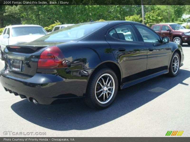 Black / Ebony 2006 Pontiac Grand Prix Sedan