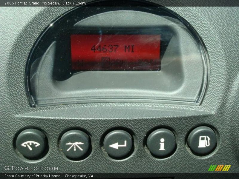 Black / Ebony 2006 Pontiac Grand Prix Sedan