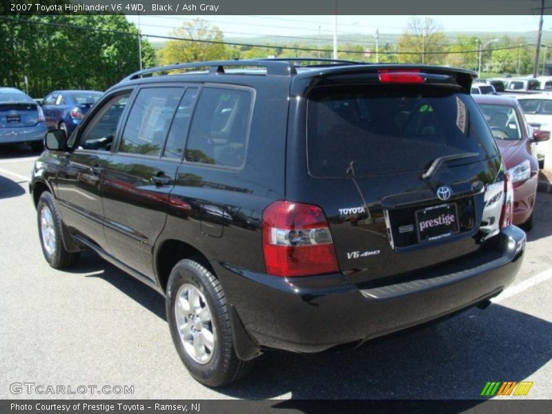 Black / Ash Gray 2007 Toyota Highlander V6 4WD