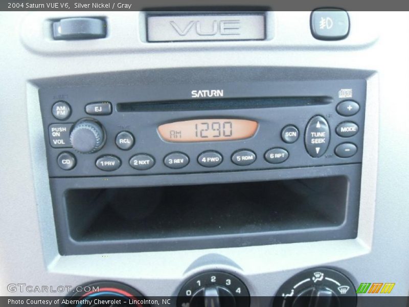 Silver Nickel / Gray 2004 Saturn VUE V6