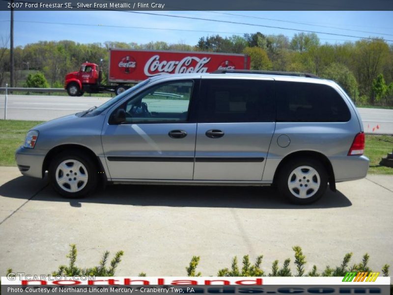 Silver Frost Metallic / Flint Gray 2007 Ford Freestar SE