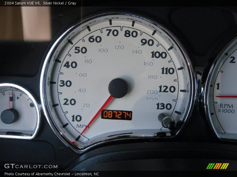 Silver Nickel / Gray 2004 Saturn VUE V6