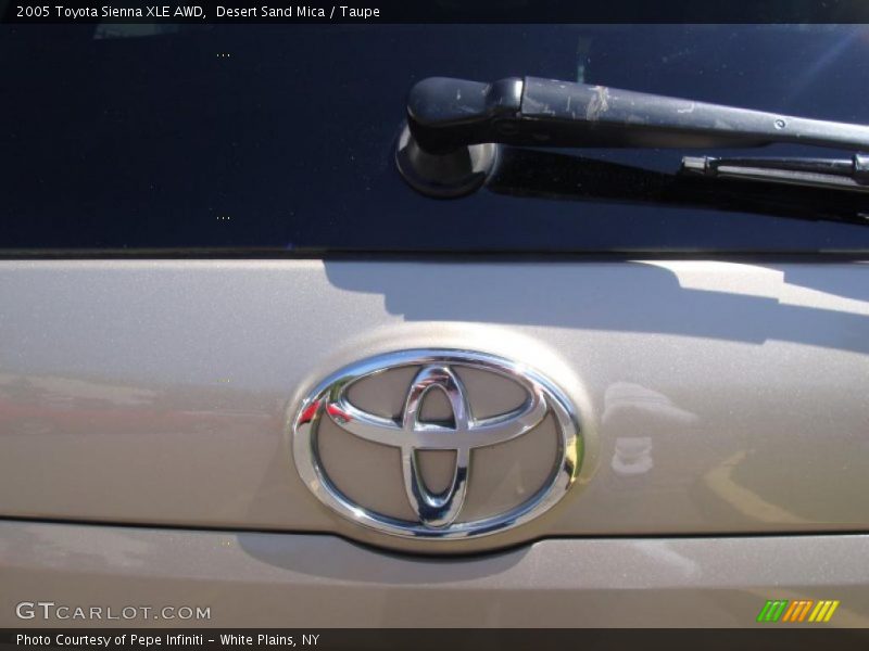 Desert Sand Mica / Taupe 2005 Toyota Sienna XLE AWD