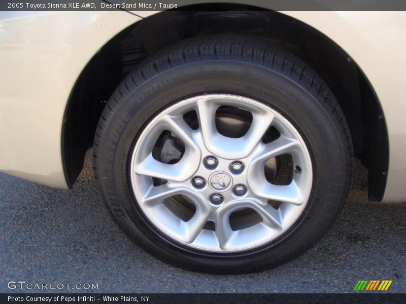 Desert Sand Mica / Taupe 2005 Toyota Sienna XLE AWD