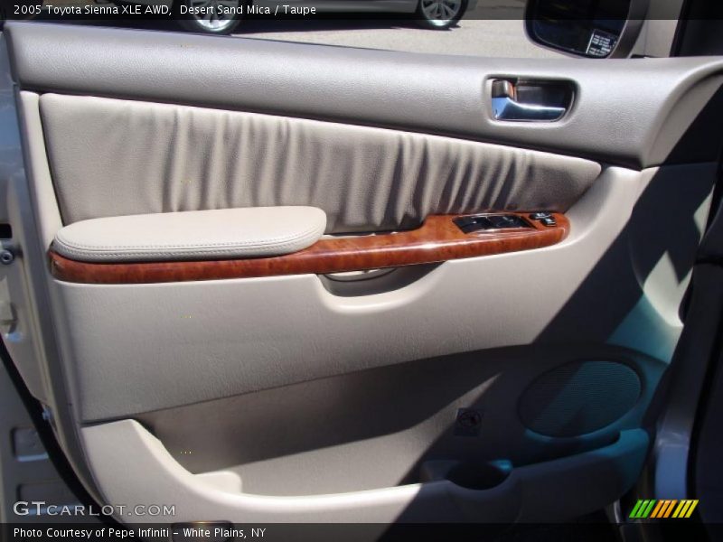 Desert Sand Mica / Taupe 2005 Toyota Sienna XLE AWD