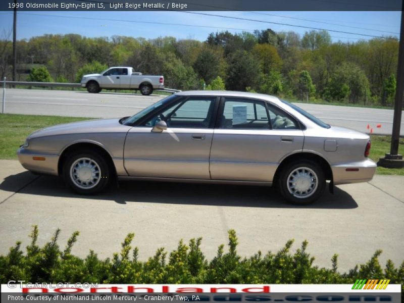 Light Beige Metallic / Beige 1998 Oldsmobile Eighty-Eight LS