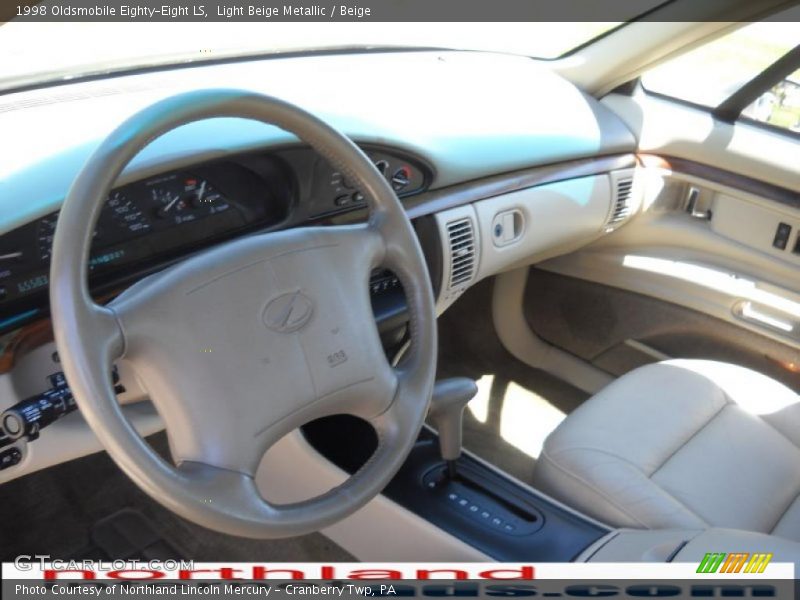 Light Beige Metallic / Beige 1998 Oldsmobile Eighty-Eight LS