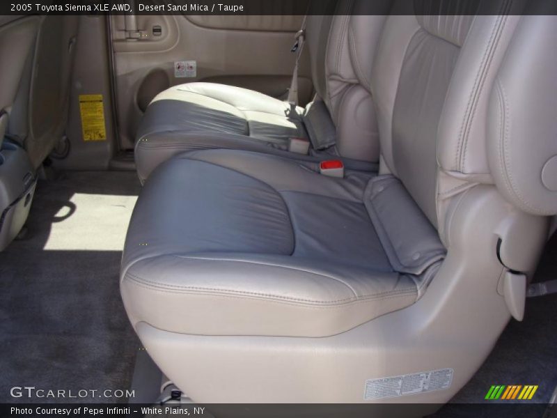 Desert Sand Mica / Taupe 2005 Toyota Sienna XLE AWD