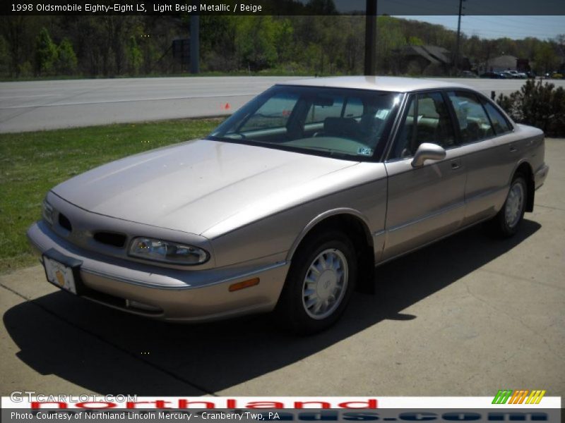 Light Beige Metallic / Beige 1998 Oldsmobile Eighty-Eight LS
