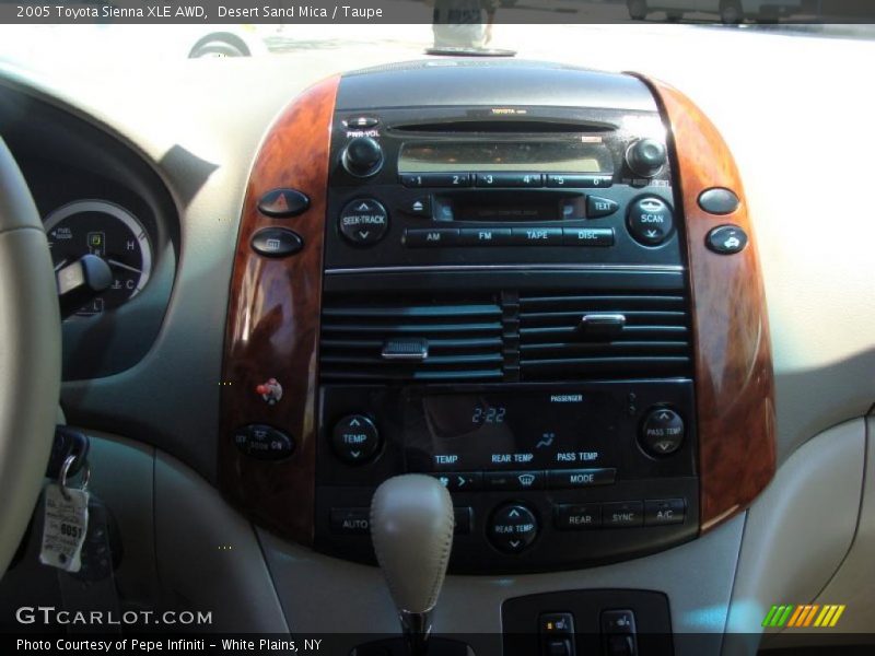 Desert Sand Mica / Taupe 2005 Toyota Sienna XLE AWD