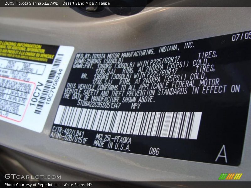 Desert Sand Mica / Taupe 2005 Toyota Sienna XLE AWD