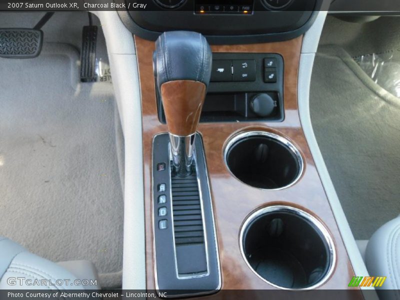Charcoal Black / Gray 2007 Saturn Outlook XR