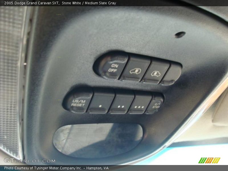 Stone White / Medium Slate Gray 2005 Dodge Grand Caravan SXT