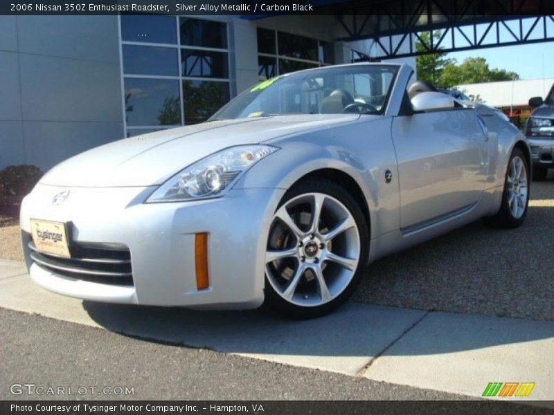 Front 3/4 View of 2006 350Z Enthusiast Roadster