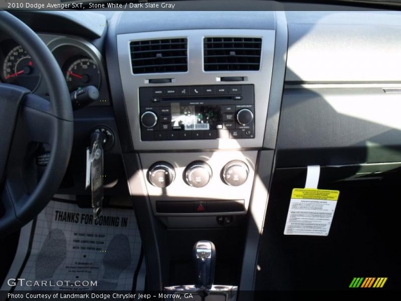 Stone White / Dark Slate Gray 2010 Dodge Avenger SXT