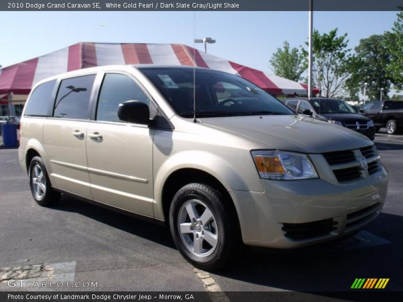 White Gold Pearl / Dark Slate Gray/Light Shale 2010 Dodge Grand Caravan SE