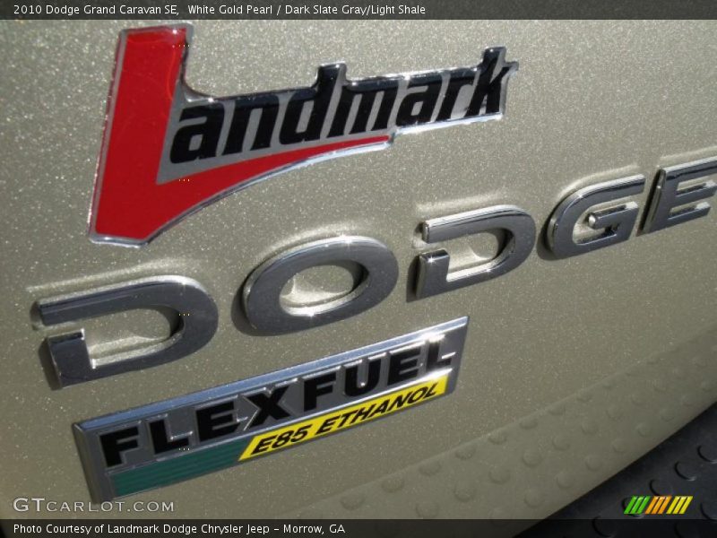 White Gold Pearl / Dark Slate Gray/Light Shale 2010 Dodge Grand Caravan SE