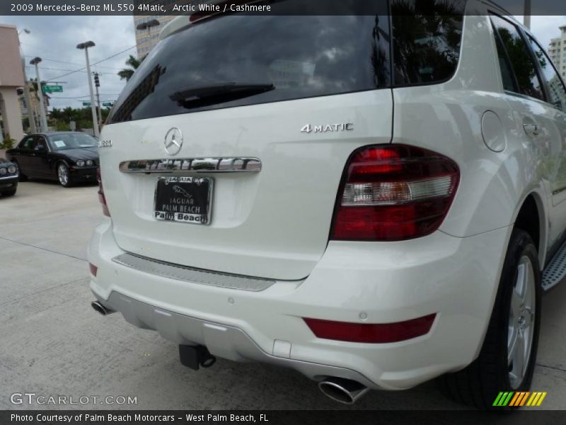 Arctic White / Cashmere 2009 Mercedes-Benz ML 550 4Matic