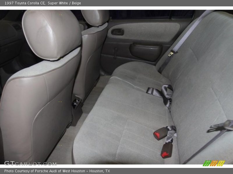 Super White / Beige 1997 Toyota Corolla CE