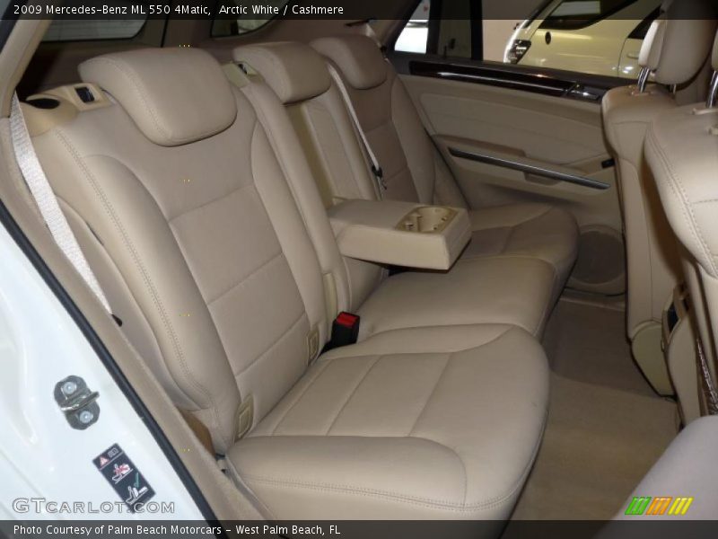 Arctic White / Cashmere 2009 Mercedes-Benz ML 550 4Matic