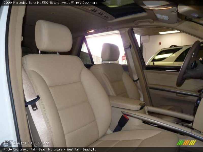 Arctic White / Cashmere 2009 Mercedes-Benz ML 550 4Matic