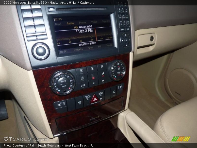 Arctic White / Cashmere 2009 Mercedes-Benz ML 550 4Matic
