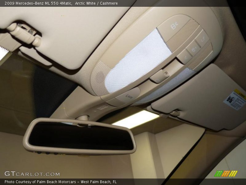 Arctic White / Cashmere 2009 Mercedes-Benz ML 550 4Matic